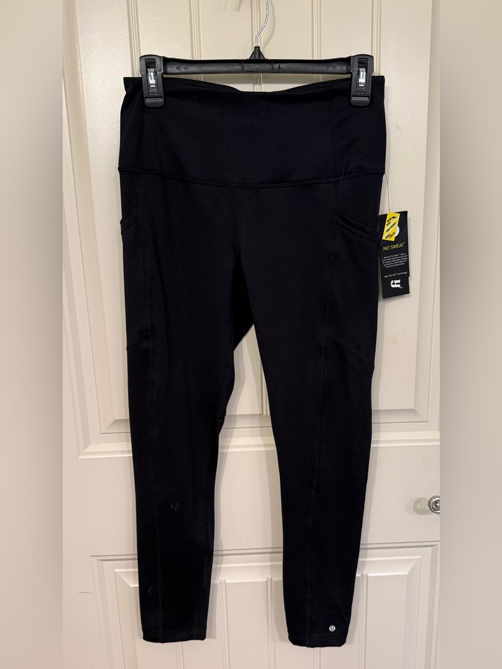 New with tags Lululemon Velocity Black High-Rise Performance Leggings